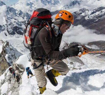 Da Nuru Sherpa (Mountain Guide)