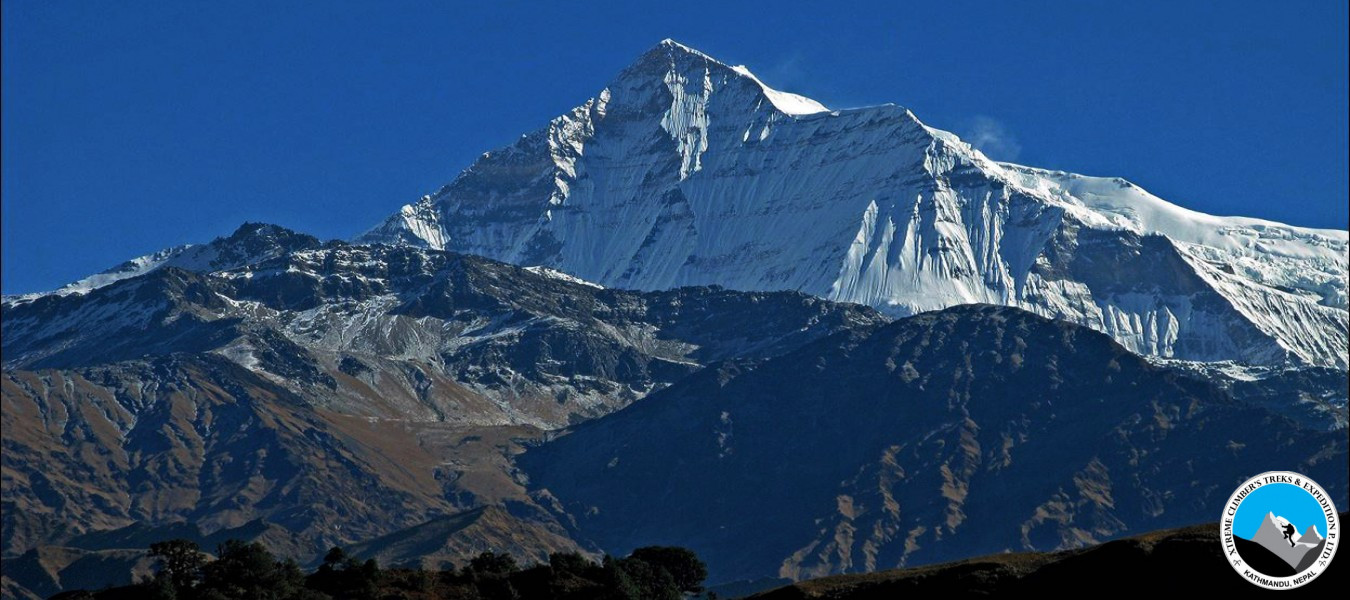 Churen Himal Peak (7385m)