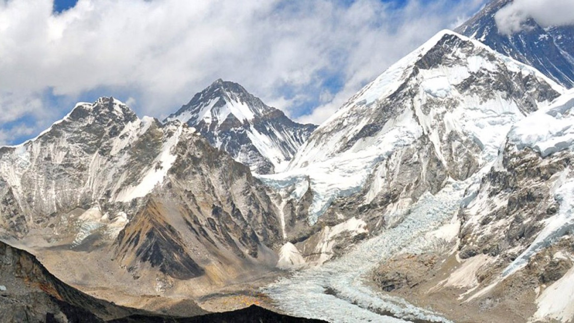 Pokalde 5,806m. Peak Climbing Via Phortse