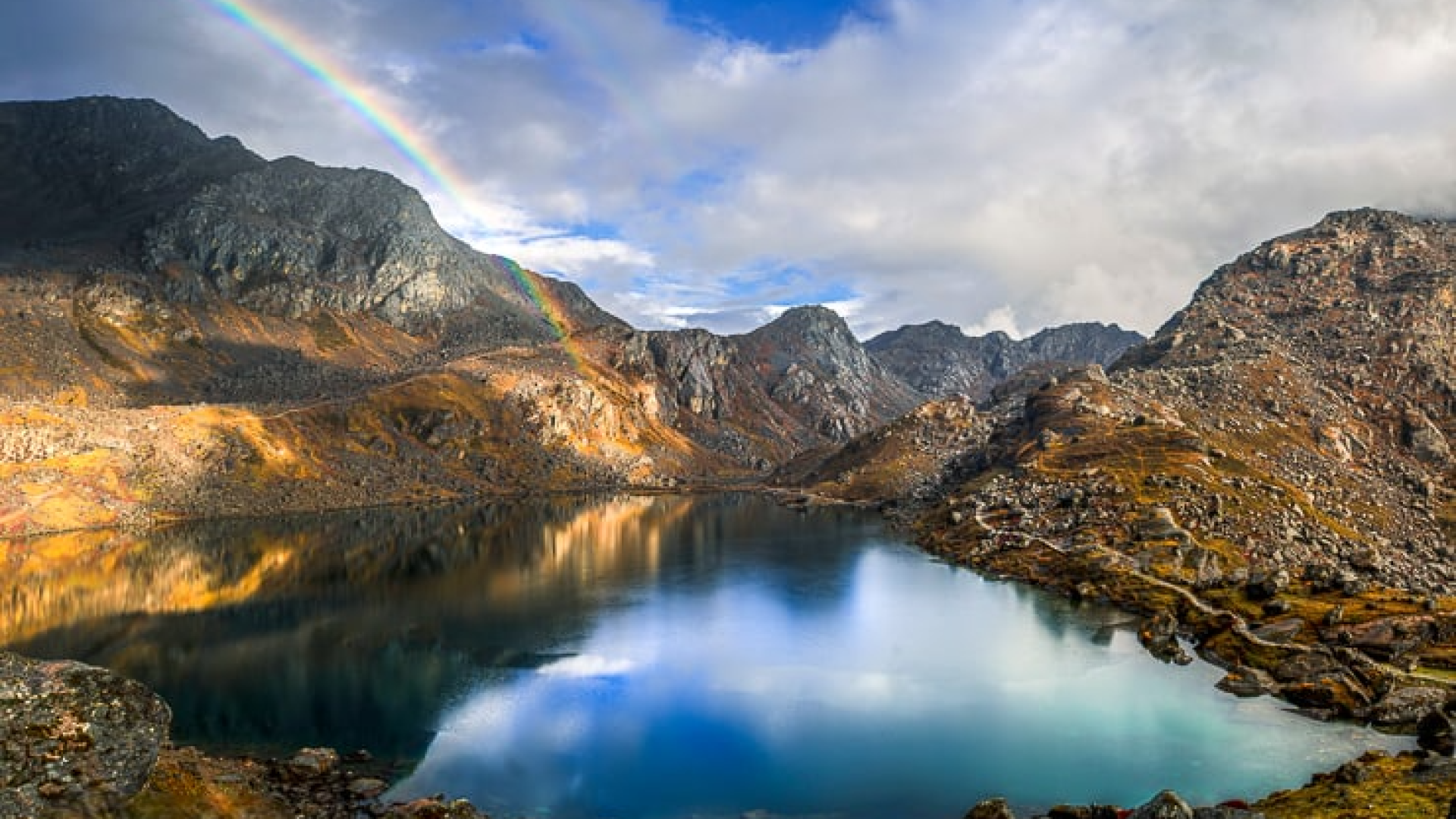 Gosaikunda (Starts from Sundarijal & Ends at Dhunche) Trek