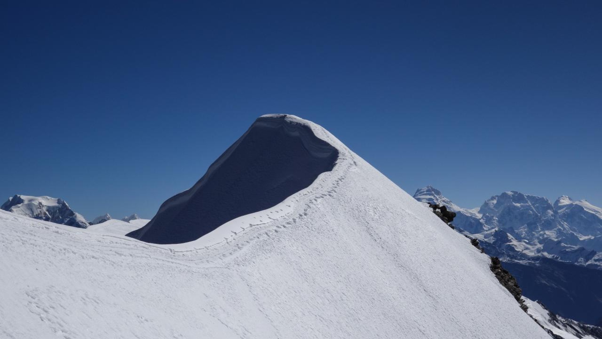 Chulu Far East 6,059m Climbing/Skiing Expedition