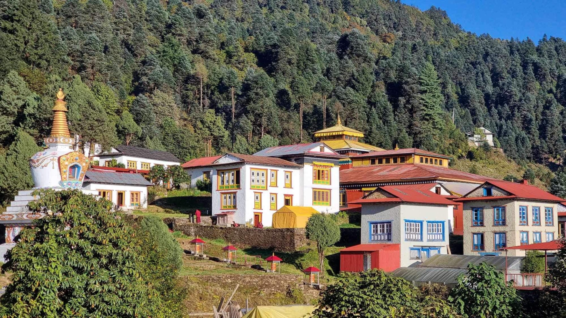 Lower Solukhumbu Cultural Exploration Trek