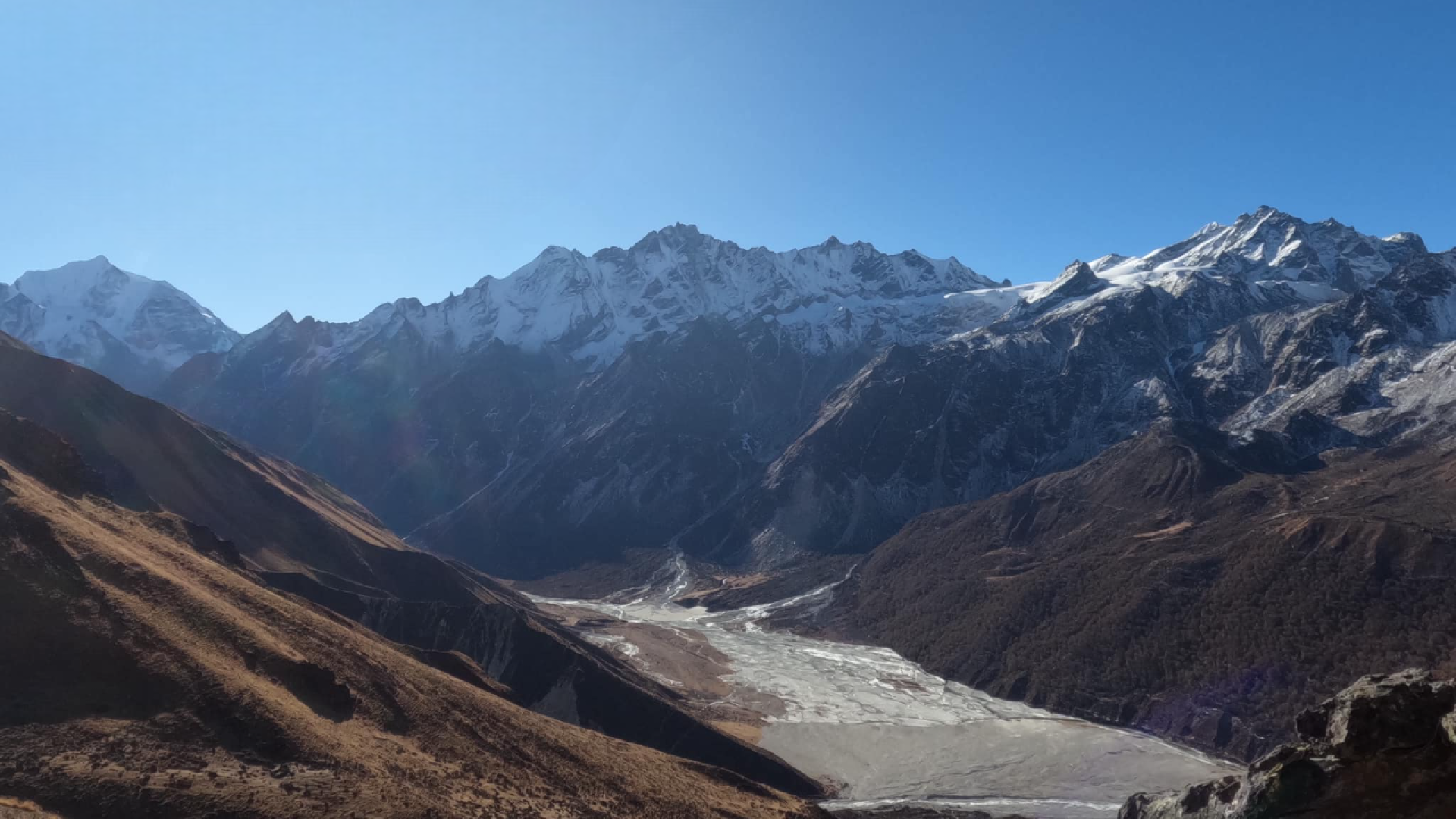Langtang Kyangjin 4773m Ri Trek