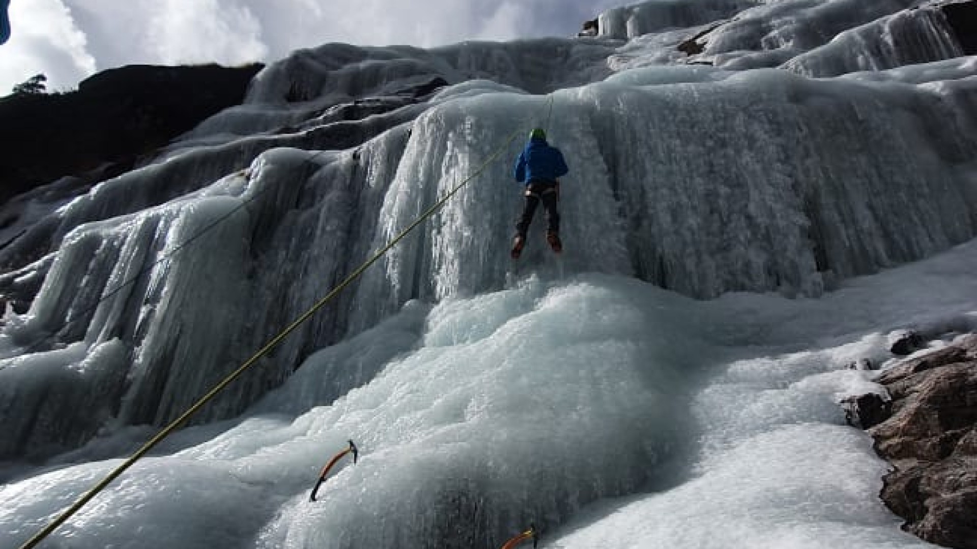 Winter Ice Climbing Expedition in Manang