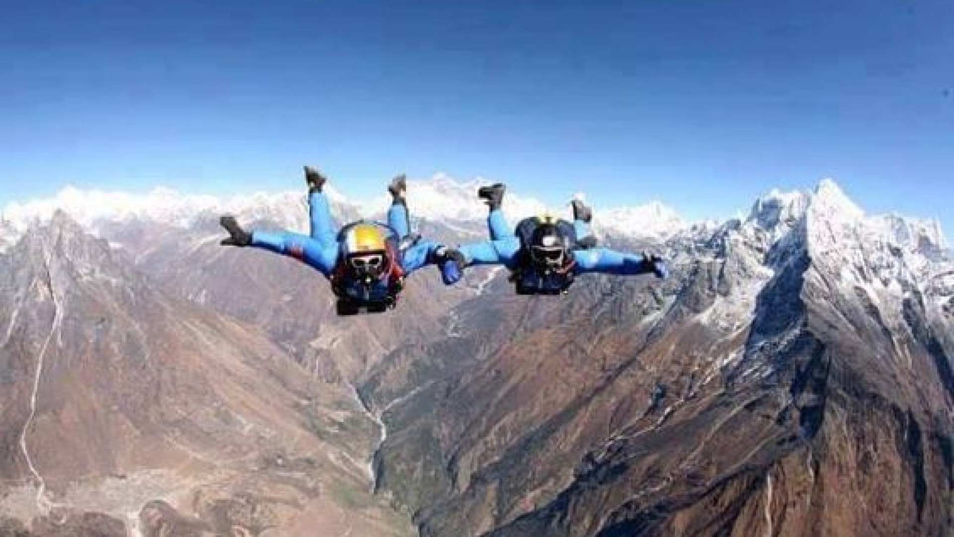 The World’s Highest Skydive : The Everest Skydive
